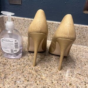 Snake skin pattern heels